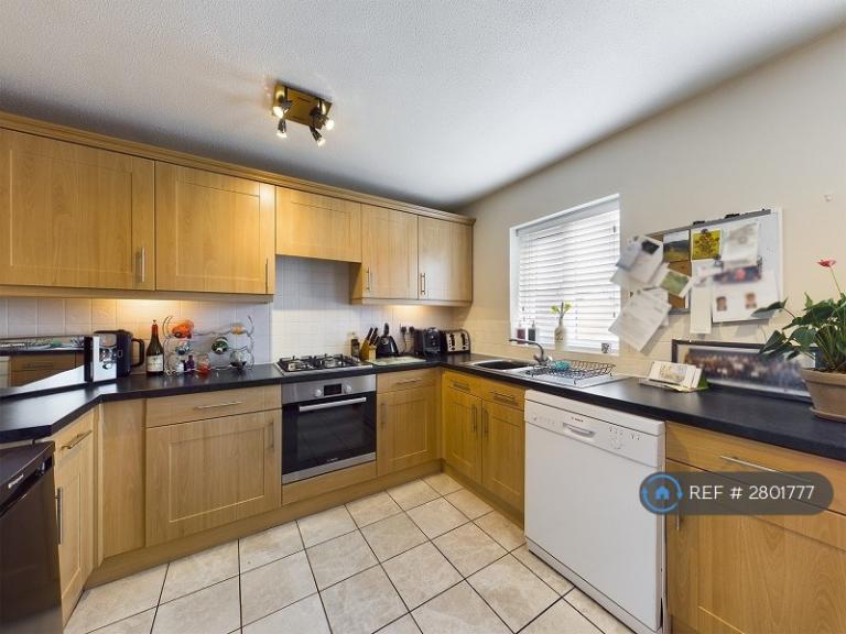 3 bedroom house in Heol Dewi Sant, Cardiff, CF14 (3 bed) (#2801777)