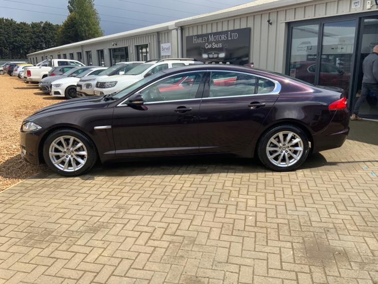 2012 Jaguar XF 2.2d [200] Premium Luxury 4dr Auto SALOON Diesel Automatic