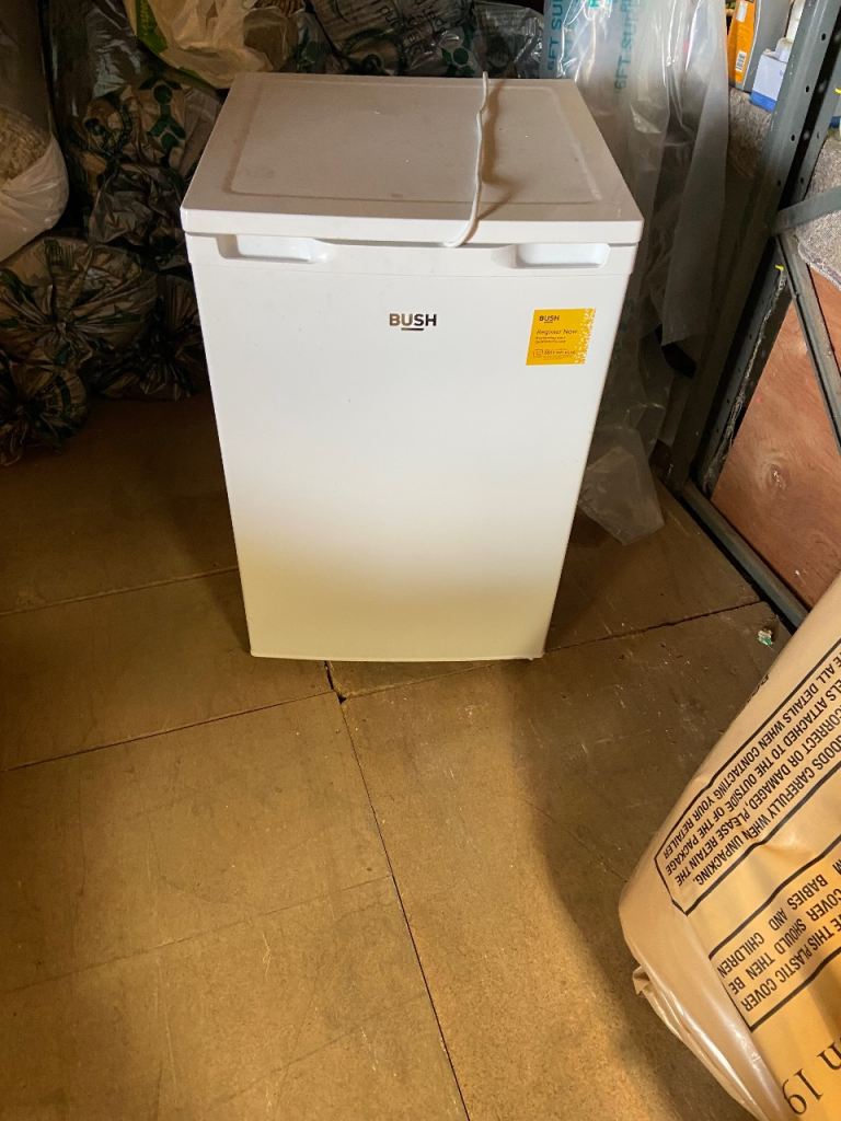 Bush Freestanding Fridge Freezer – White, Good Condition