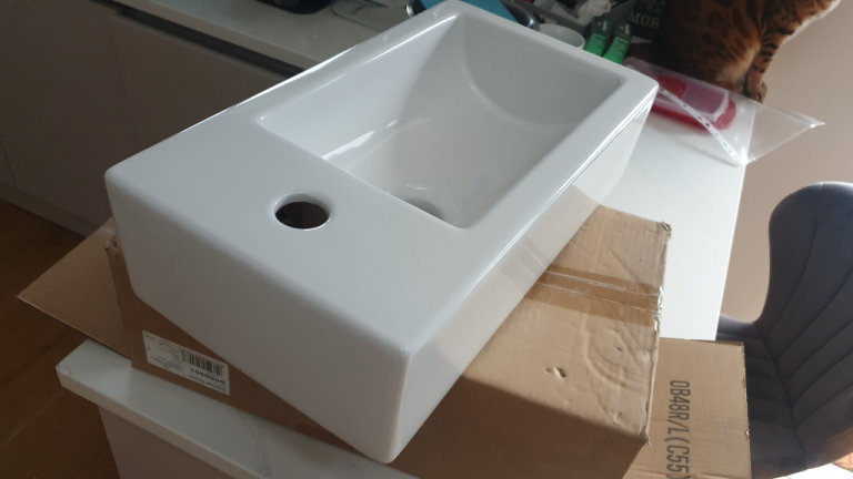 Armitage Shanks Sink