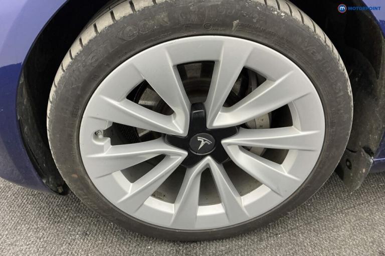 2022 Tesla Model 3 Long Range AWD 4dr Auto SALOON ELECTRIC Automatic