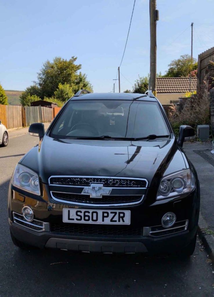 Chevrolet captiva 2010 estate 