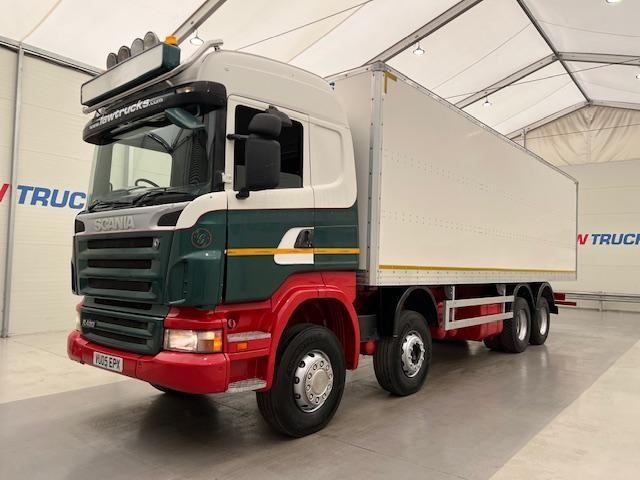 Scania R420 8x4 Highline Box Van Manual