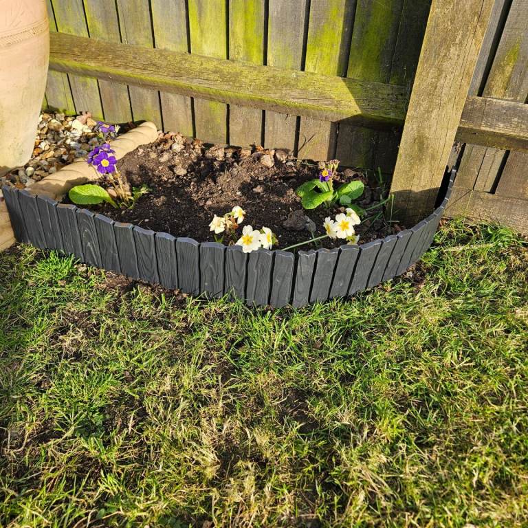 Garden border edging 