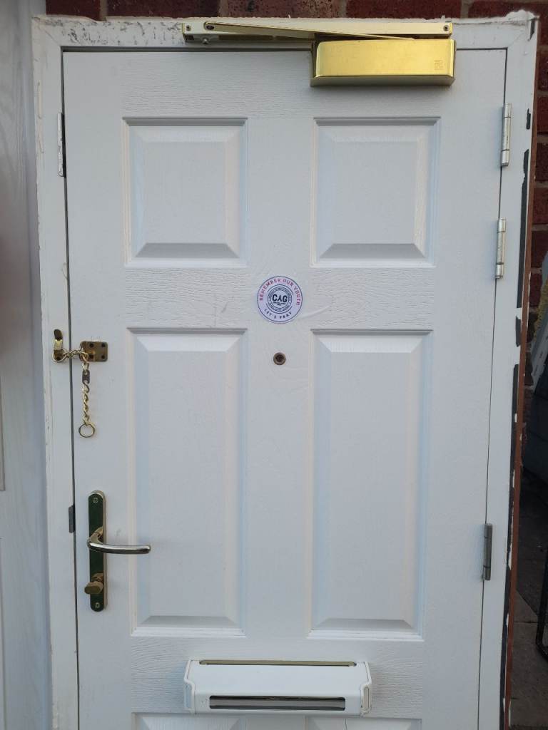Composite Door / Front Door / Upvc Door / Double Glazing / Shed / Mancave / Windows & Doors / Pvcu