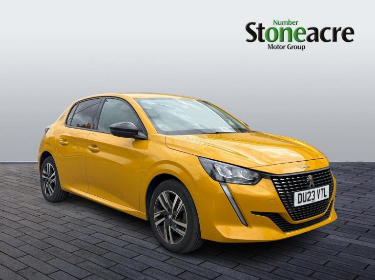 2023 Peugeot 208 1.2 PureTech 100 Allure Premium + 5dr EAT8 HATCHBACK PETROL Automatic