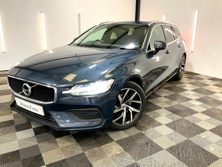 2018 Volvo V60 2.0 D4 Momentum Estate 5dr Diesel Auto Euro 6 (s/s) (190 ps) Estate Diesel Automatic