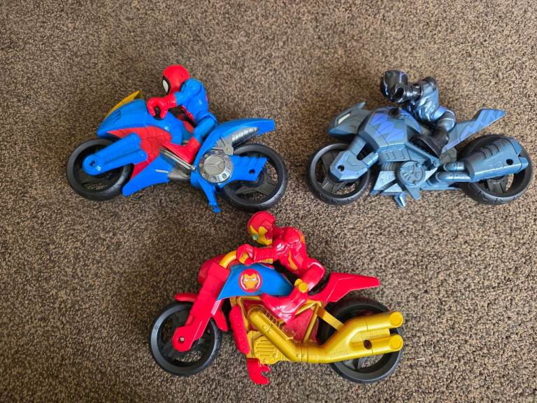 Toys - Marvel Super Hero Adventures Action Figures & Vehicles