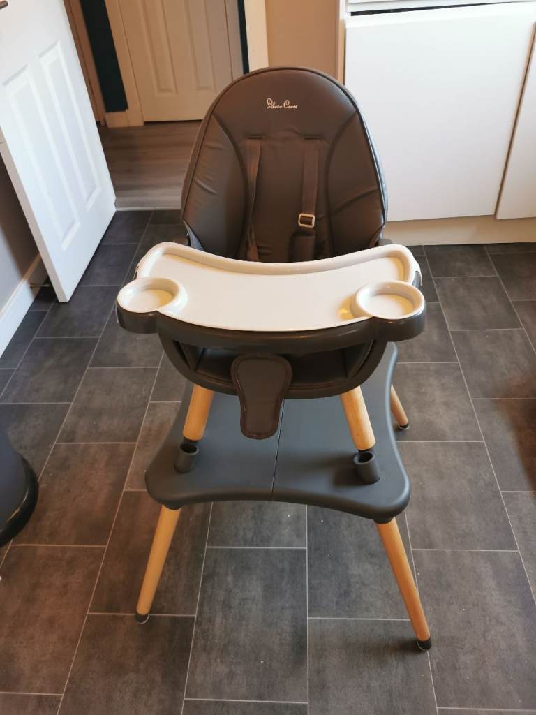 Child high chairs 