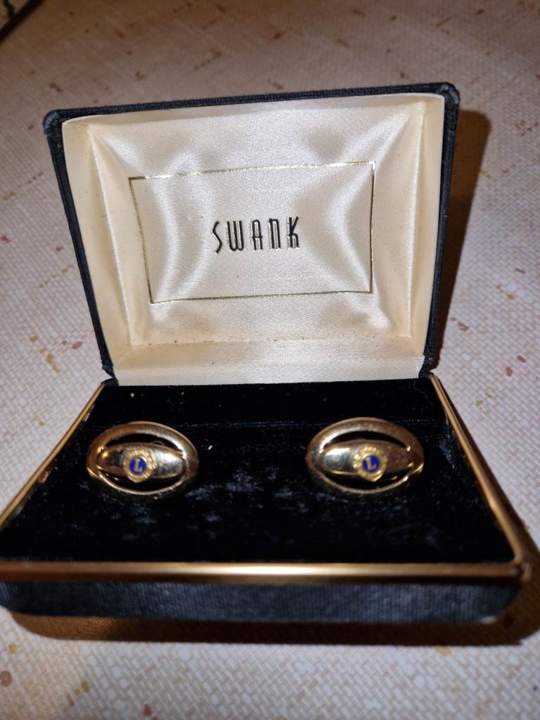 Pair of Cufflinks in presentation box.