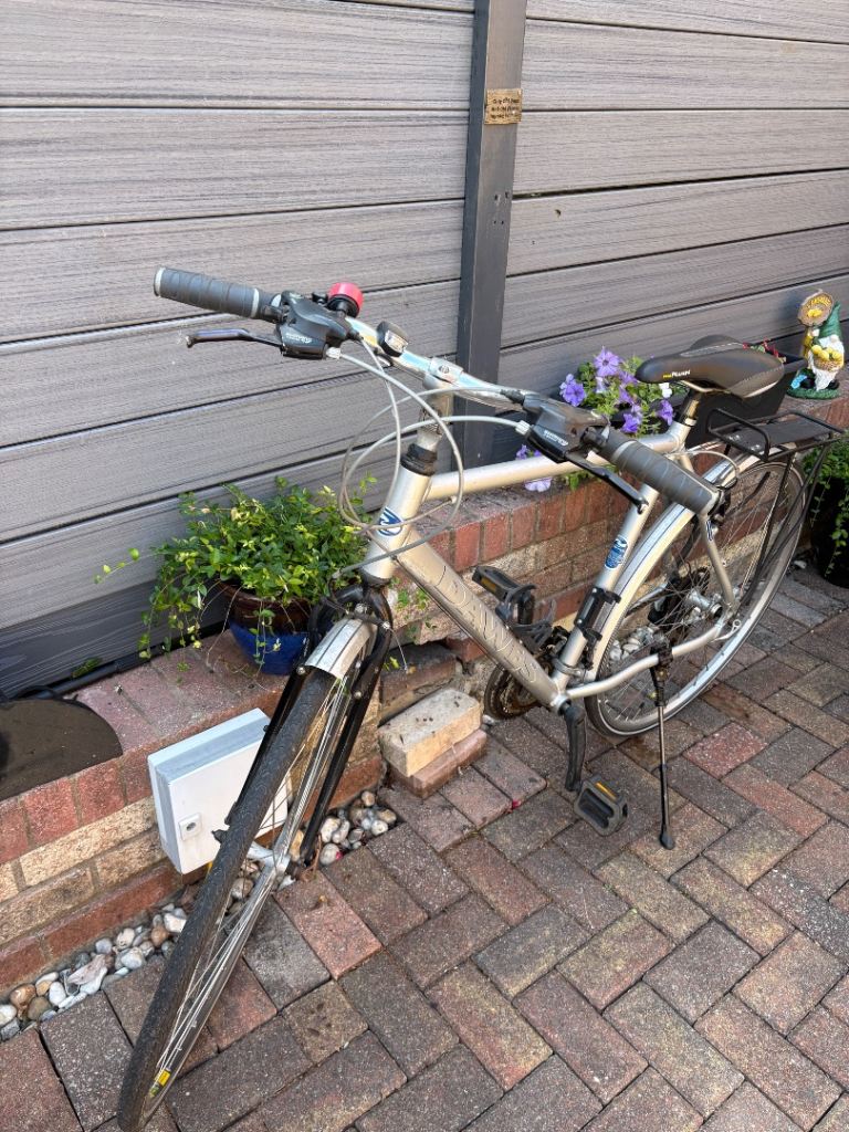 Discovery Hybrid Bike - Silver, Good Condition