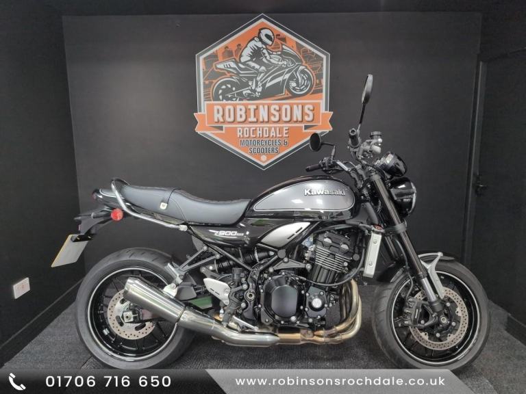 2024 74 reg KAWASAKI Z900 RS, great retro machine.