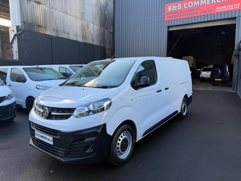 2022 Vauxhall Vivaro 2900 1.5d 100PS Dynamic H1 Van PANEL VAN DIESEL Manual