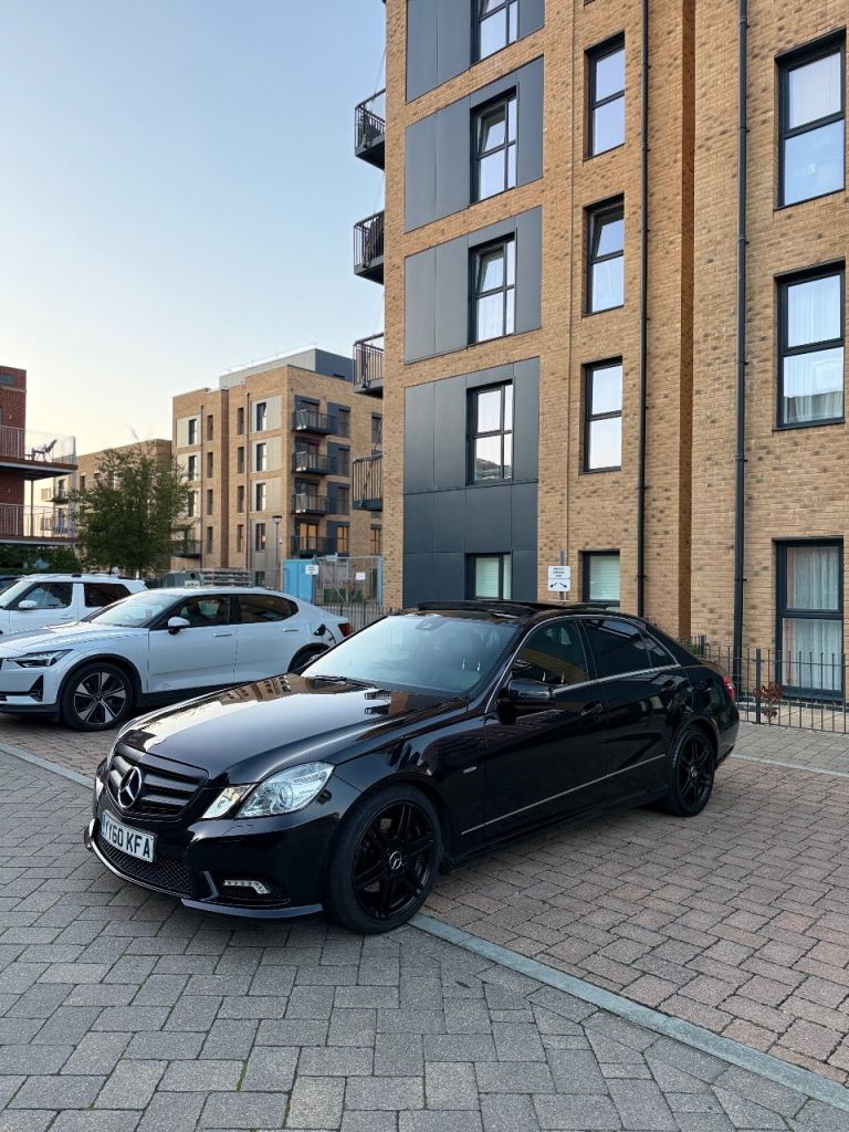 Mercedes-Benz, E CLASS, Saloon, 2010, Semi-Auto, 2987 (cc), 4 doors