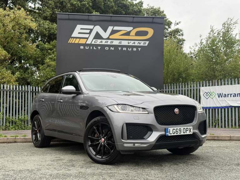 2019 Jaguar F-Pace 2.0d [180] Chequered Flag 5dr Auto AWD ESTATE Diesel Automatic