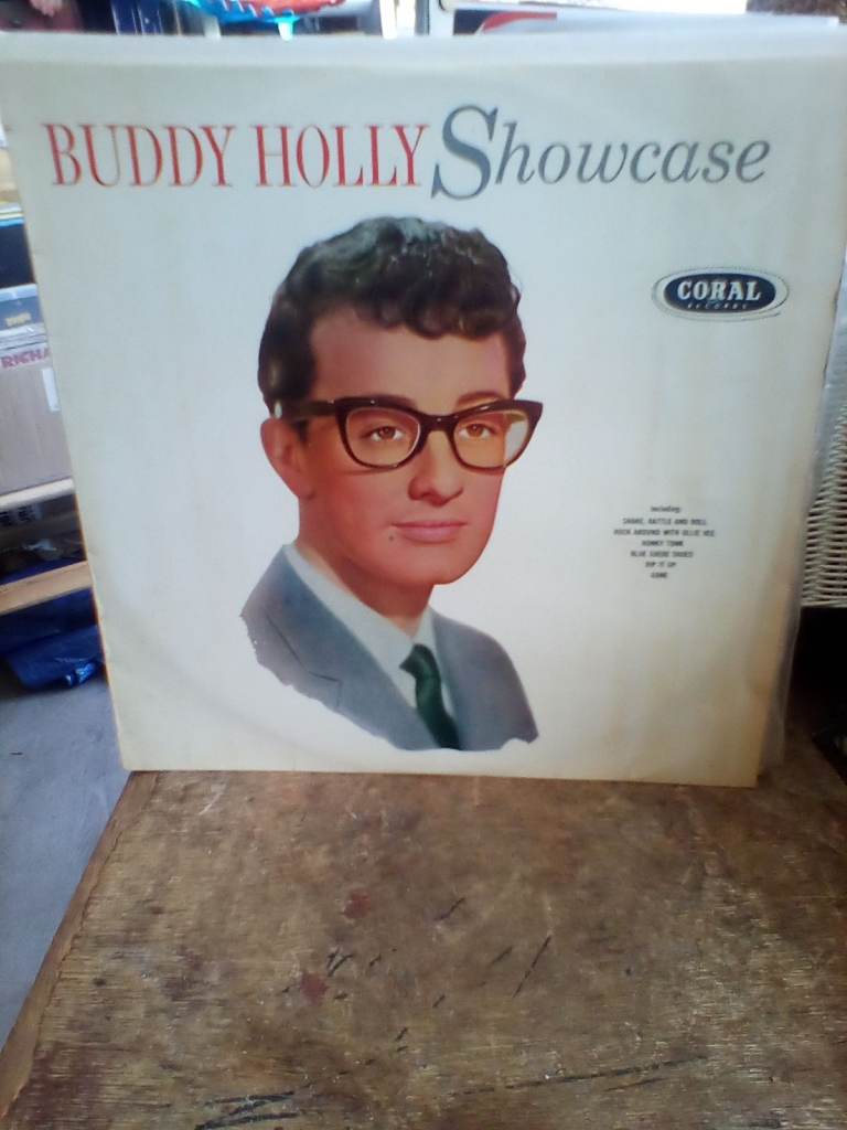 BUDDY HOLLY , SHOWCASE,. VINYL ALBUM 