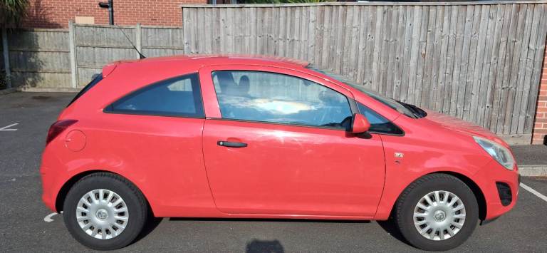Vauxhall, CORSA, Hatchback, 2013, Manual, 998 (cc), 47.000 M , 3 doors
