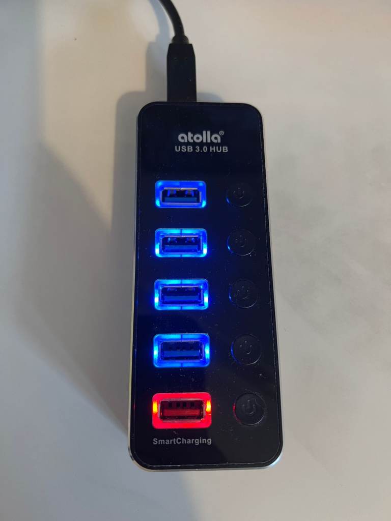 Powered USB Hub, 4 Port USB 3.0 Data Hub + 1 Smart Charging Port