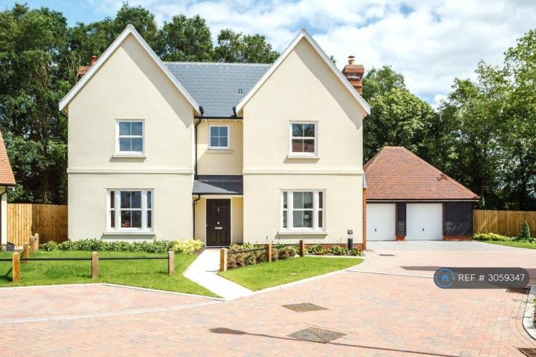 5 bedroom house in Old Mill Close, Aythorpe Roding, Dunmow, CM6 (5 bed) (#3059347)