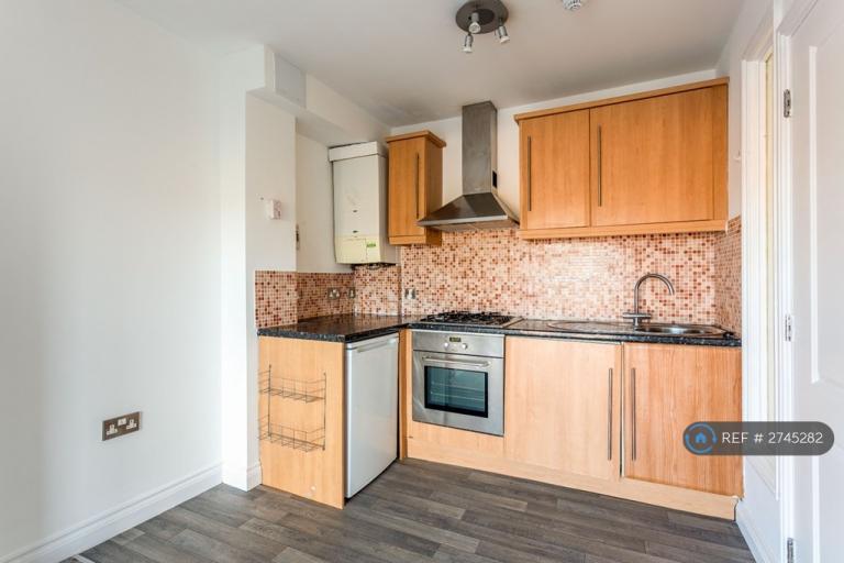 2 bedroom flat in Balfour Road, Brighton, BN1 (2 bed) (#2745282)