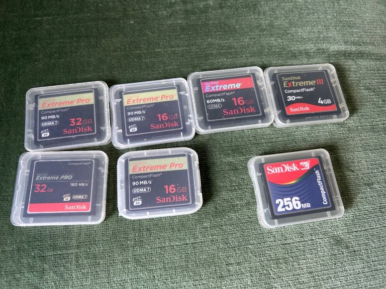 San disk memory cards