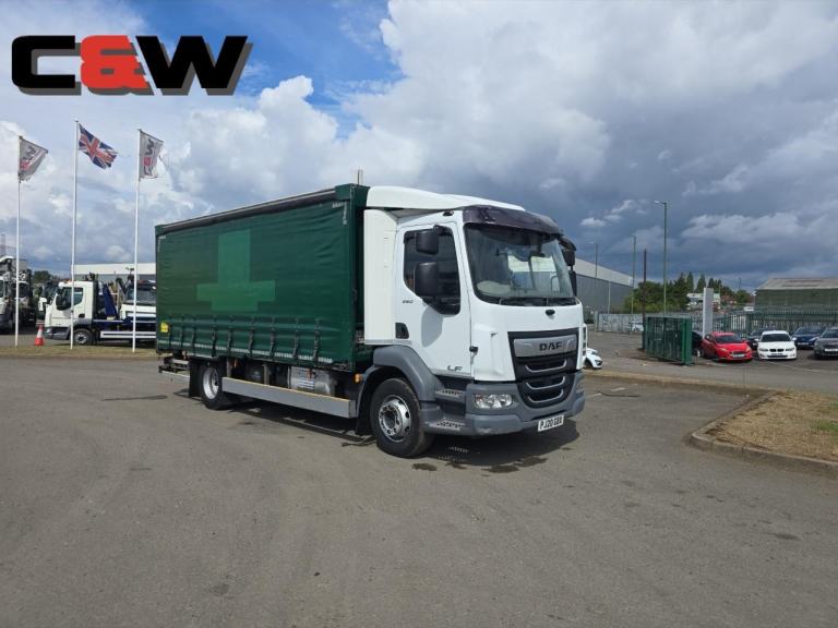 2020(20) DAF FA LF 260 4x2 15/16t Dray Curtain Side 