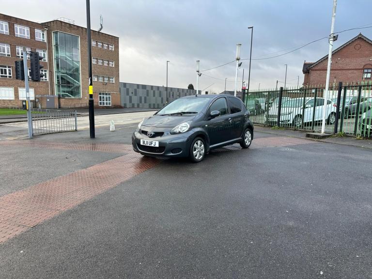 2011 Toyota AYGO 1.0 VVT-i Go MultiMode Euro 5 5dr (AC) HATCHBACK Petrol Automatic