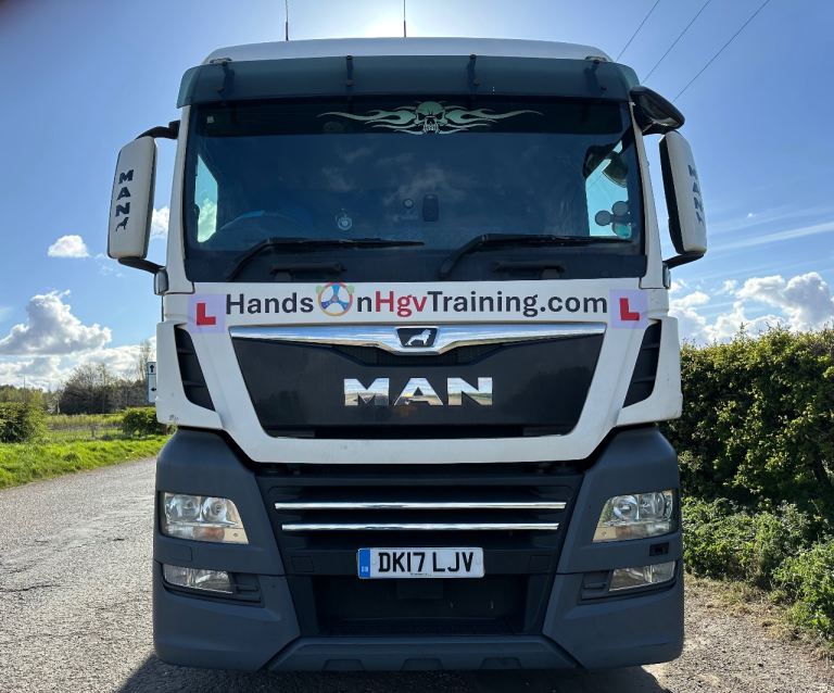 2017 man 6x2 26.460 tractor unit