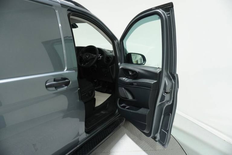 2021 Mercedes-Benz Vito 2.0 114 CDI Premium Panel Van 5dr Diesel G-Tronic RWD L2 Euro 6 (s/s) (LW...