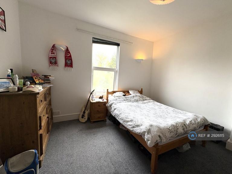 6 bedroom house in Brentry Road, Bristol, BS16 (6 bed) (#2926115)