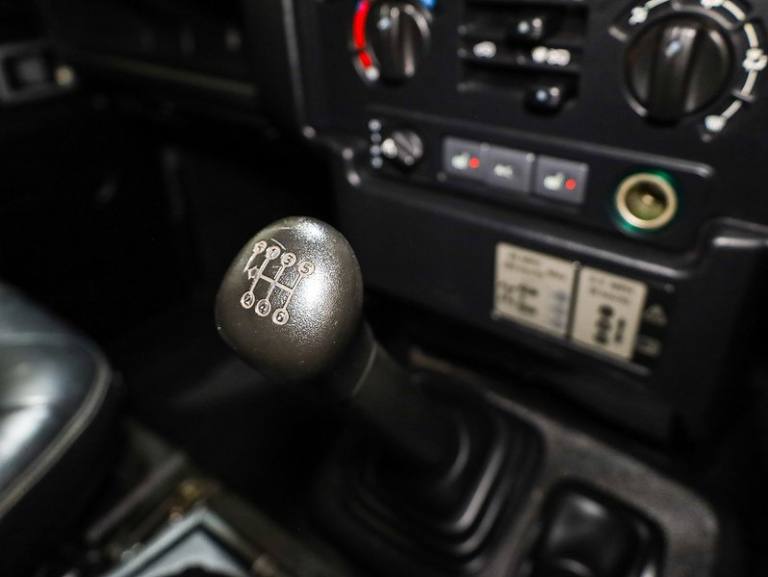 2014 Land Rover Defender XS Utility Wagon TDCi [2.2] PANEL VAN DIESEL Manual