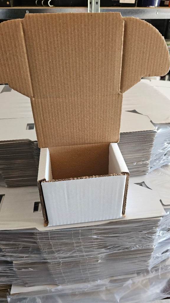 Job lot 350x Smashproof Mug Postage Boxes. Fits 11oz mugs.