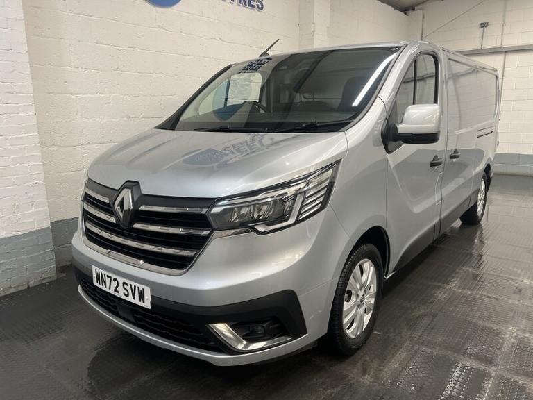 2022 Renault Trafic 2.0 dCi Blue LL30 Sport Panel Van 5dr Diesel Manual L2 H1 Euro 6 (s/s) (130 P...