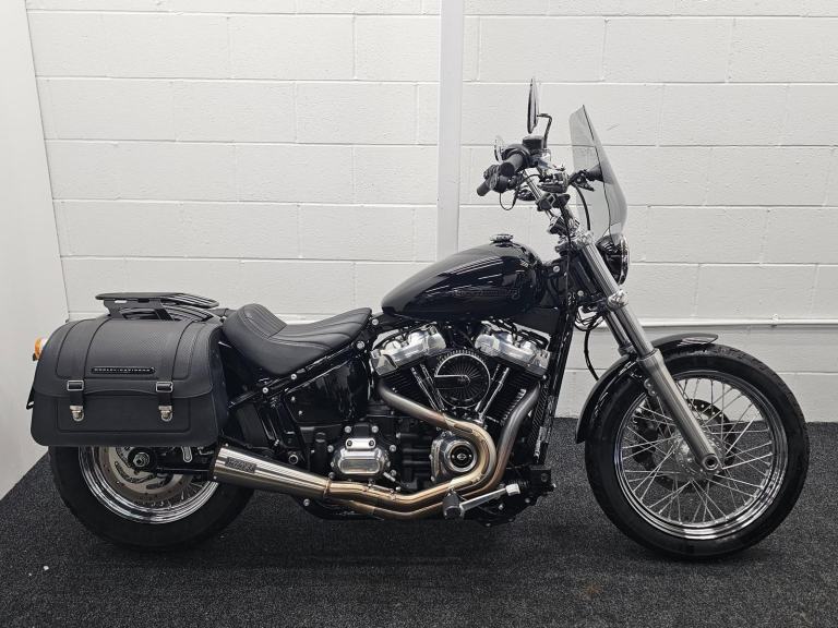 HARLEY-DAVIDSON FXST SOFTAIL STANDARD ABS ** STAGE 2 - 2574 MILES - PANNIERS **