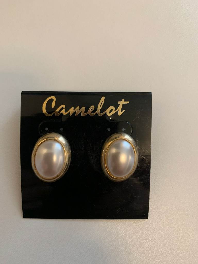 Vintage Gold Plated Faux Pearl pierced earrings 2.25cm  