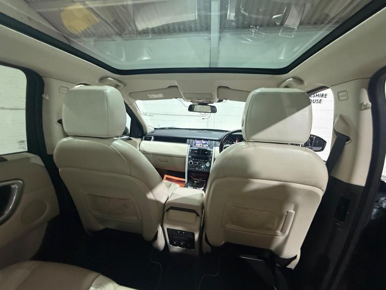 2017 Land Rover Discovery Sport 2.0 TD4 HSE Luxury Auto 4WD Euro 6 (s/s) 5dr ESTATE Diesel Automatic