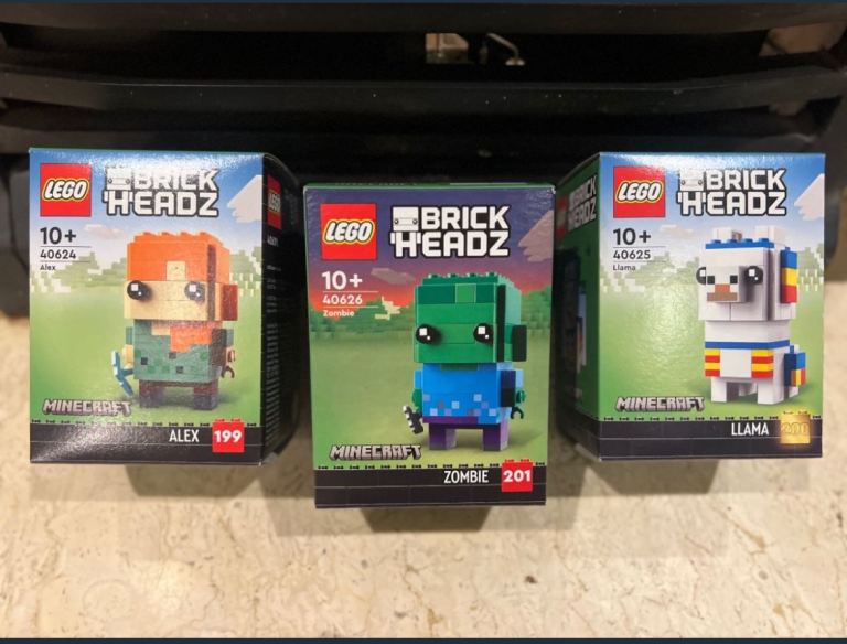 image for Lego Brickheadz mine craft full set