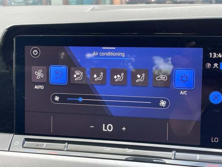 2022 Volkswagen Golf 1.5 TSI 150 Life 5dr HATCHBACK PETROL Manual