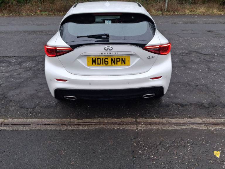 Infiniti, Q30d, Hatchback, 2016, Semi-Auto, 2143 (cc), 5 doors