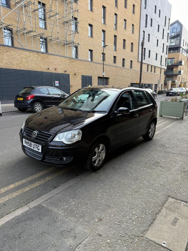 Volkswagen Polo 1.4 Automatic ULEZ free 2009 full service history New Cambelt+water pump+alternator 