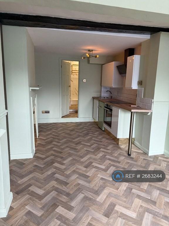 Studio flat in Cowbridge, Hertford, SG14 (#2683244)