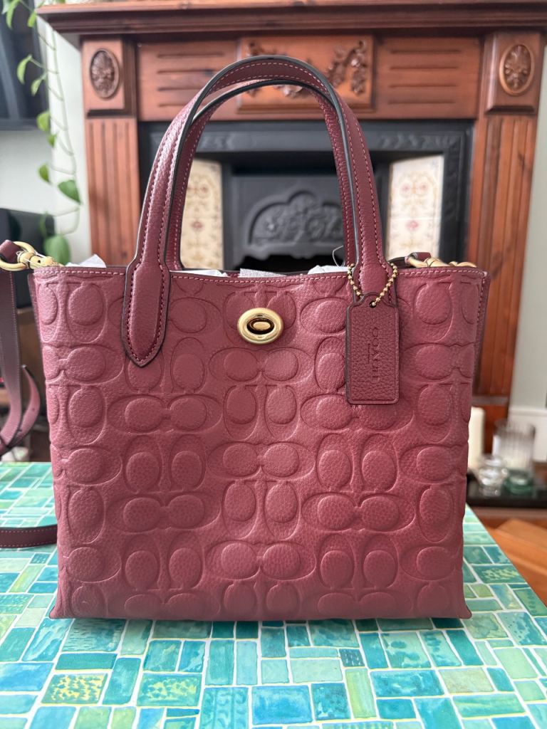 Coach Women's Shoulder Tabby 20" Leather Bag 100% Genuine with Dustbag