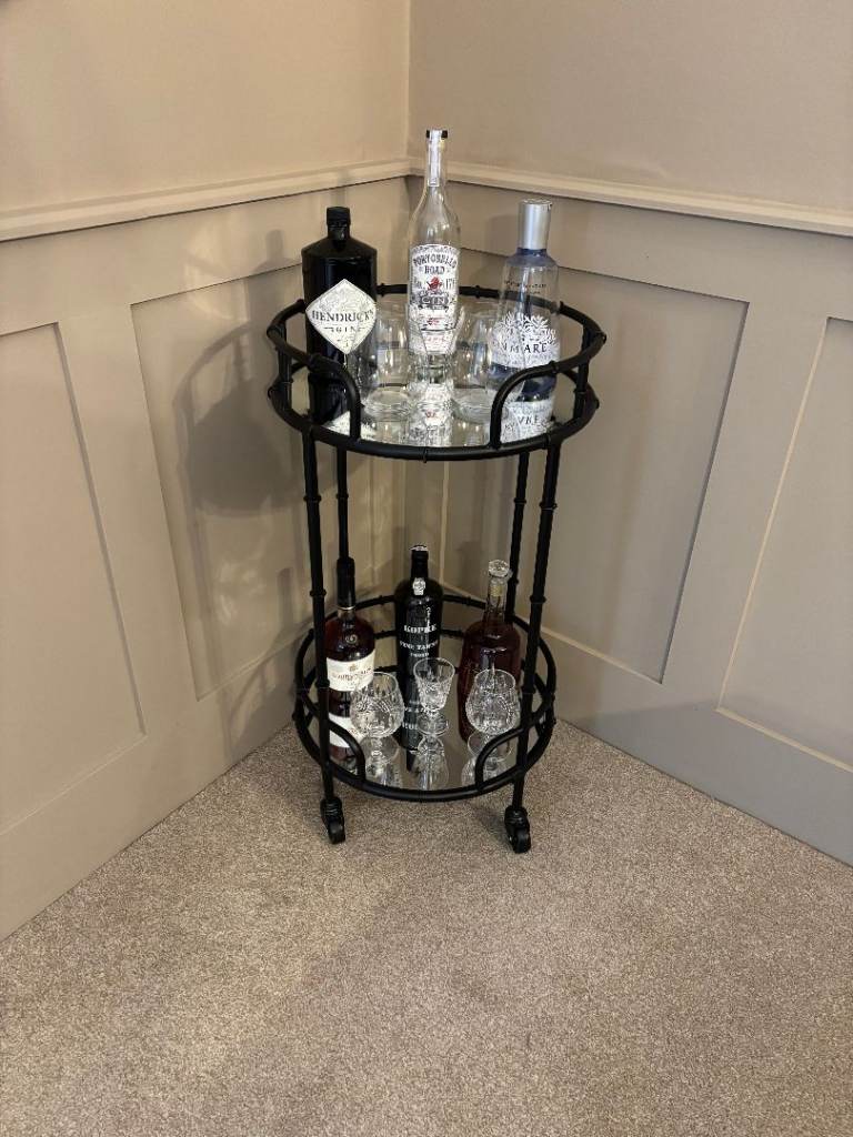 Drinks trolley