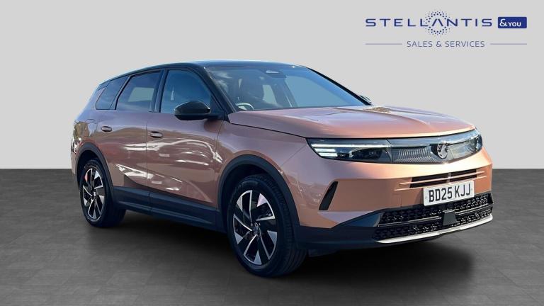 2025 Vauxhall Grandland 1.2 Ultimate SUV 5dr Petrol Hybrid e-DCT Euro 6 (s/s) (136 ps) SUV Hybrid...