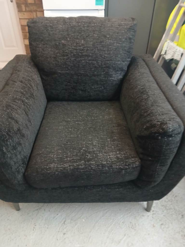 Black speckle chair