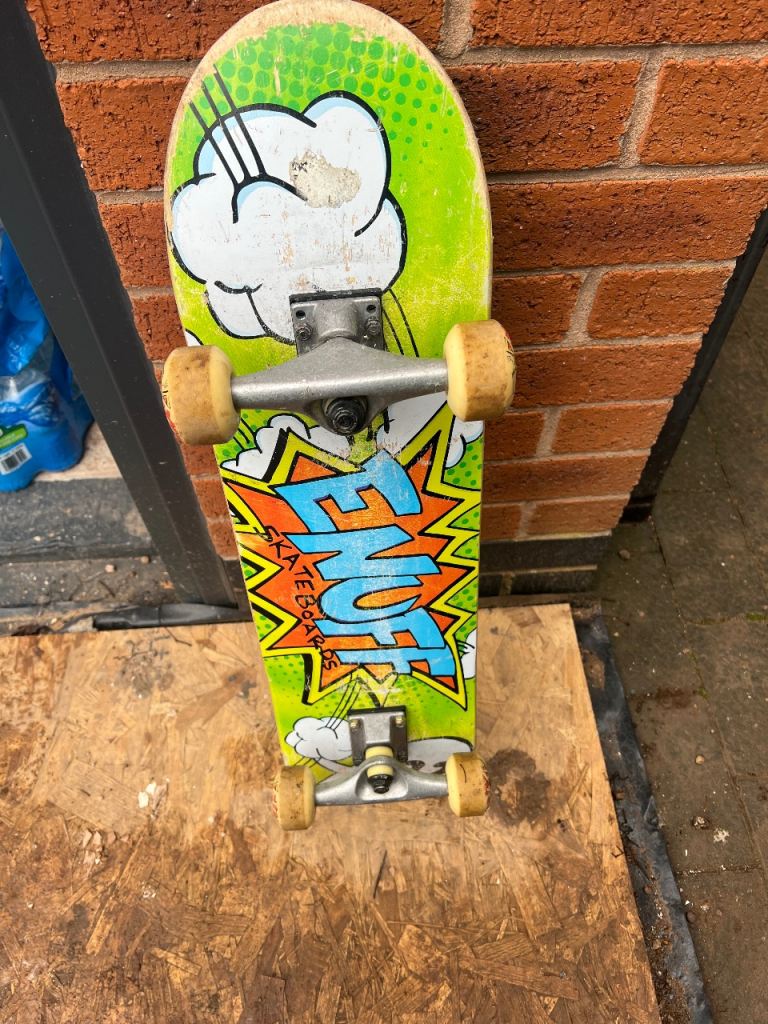 Used Skateboard - Green Pop Art Design, Ready to Ride!