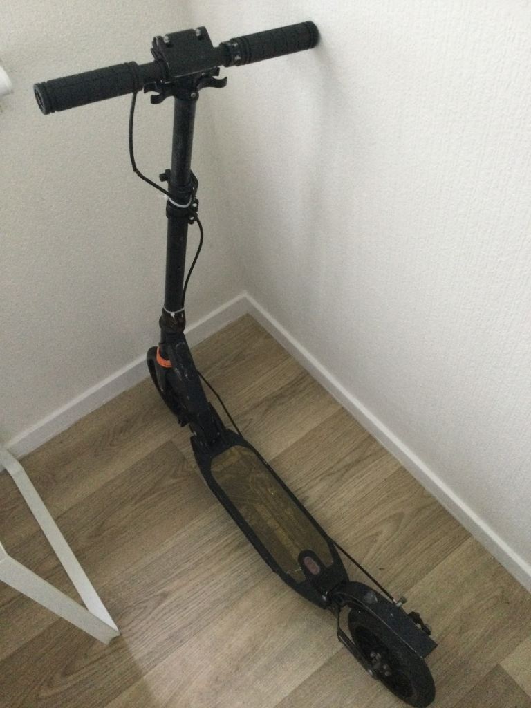 Scooter, Dual suspension, disk brake 