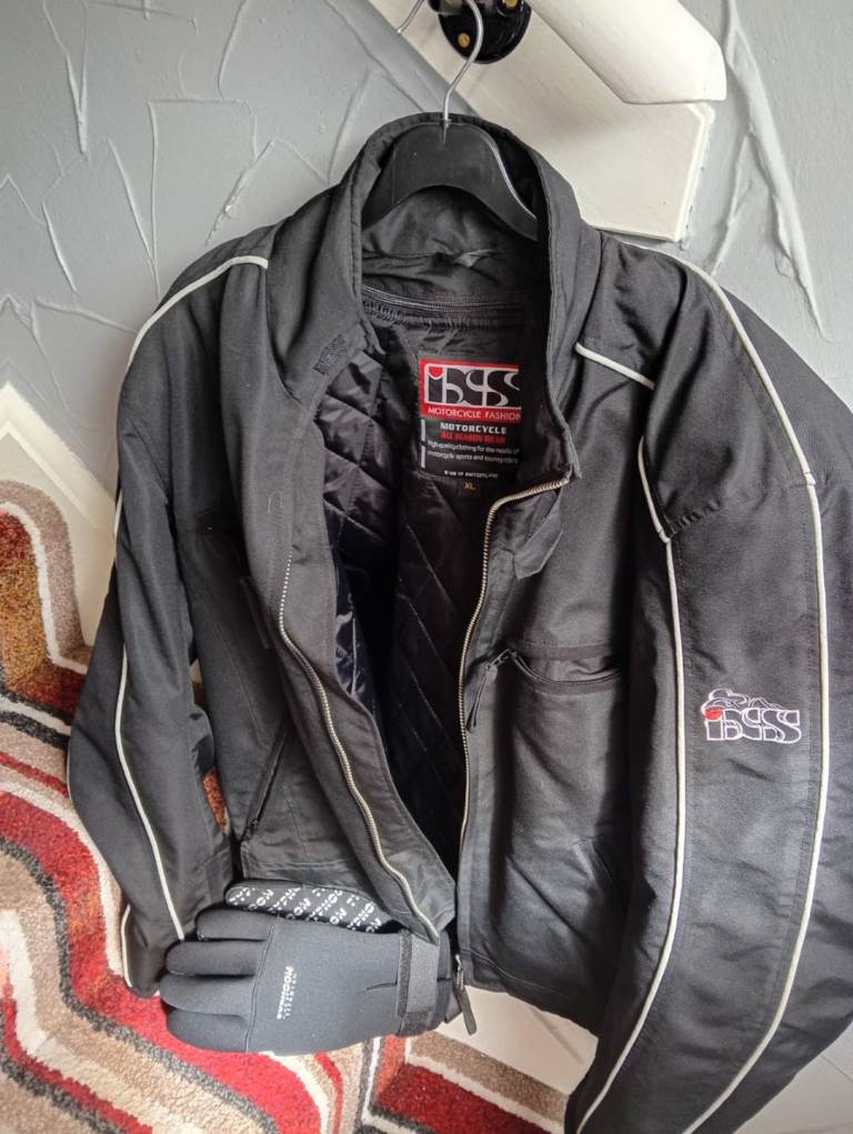 Extra large leather jacket and gloves