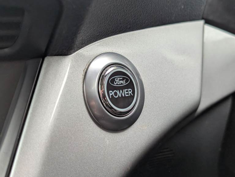 🚀Ford, C-MAX, Titanium MPV, 2011, Manual, 1560 (cc), 5 doors🚀