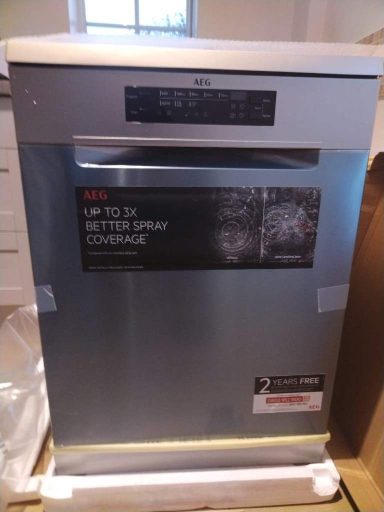 • Brand New Dishwasher•